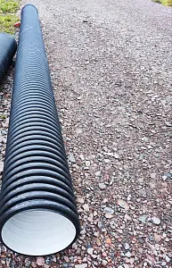 Труба ПЭ SN8  400/343 6м с раструбом 8