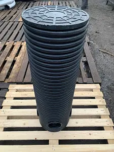 Дренажный колодец d315 h1000 с черной крышкой (отводы 110 мм) 9