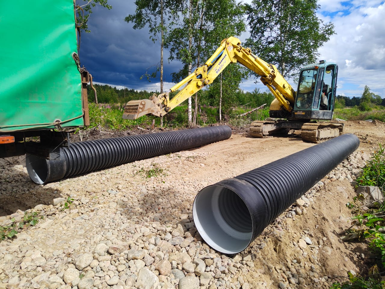 Труба ПЭ sn6  400/343 6м с раструбом 8