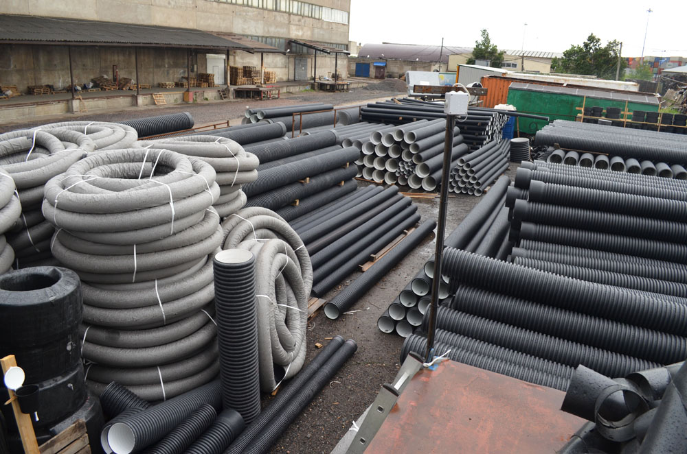 Труба ПЭ sn6  400/343 6м с раструбом 11