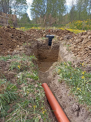 Installation of a septic tank Ekoplast Vsevlozhsky district_4.jpg